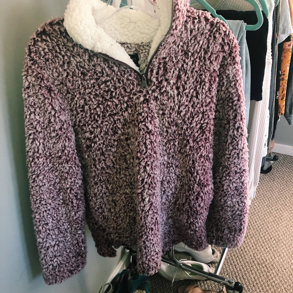 Sweater - Picture 1 of 3